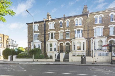 Trinity Road, SW17 1 bed flat for sale
