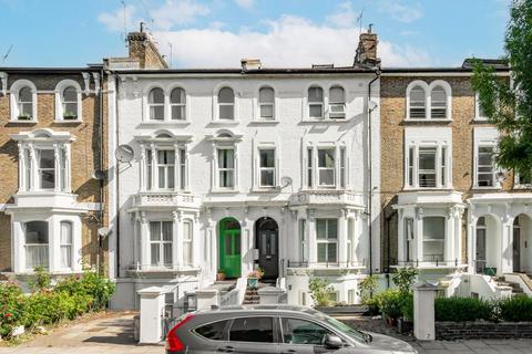 Tufnell Park Road, London N7 4 bed maisonette for sale