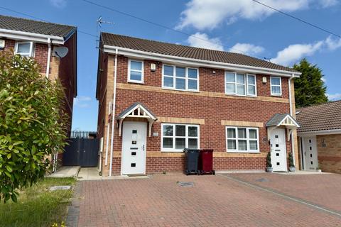 Noble Road, North Wingfield... 3 bed semi