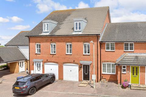 Aurelie Way, Whitstable CT5 3 bed townhouse for sale
