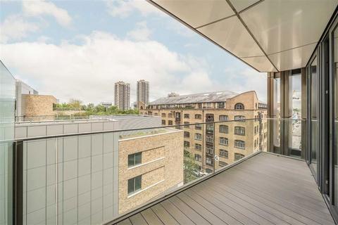 Gauging Square, London E1W 2 bed flat for sale