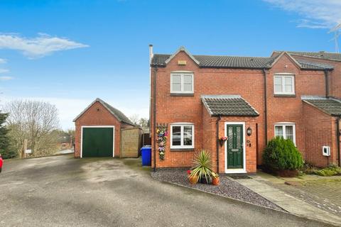 Lark Rise, Uttoxeter 2 bed terraced house for sale