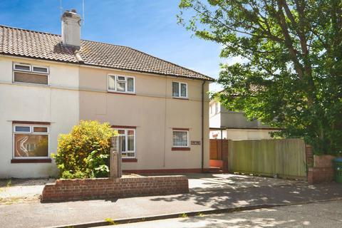 Westloats Lane, Bognor Regis, PO21 5LA 3 bed semi