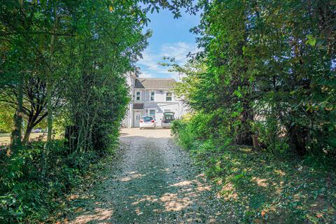Hollington Park Road, St.... 2 bed flat for sale