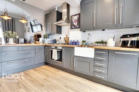 New Lawn Road, Ilkeston 3 bed semi
