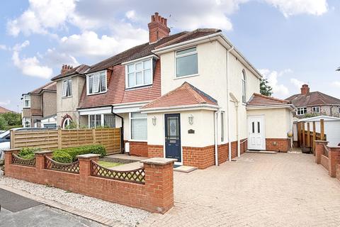 Skipton Crescent, Harrogate 3 bed semi