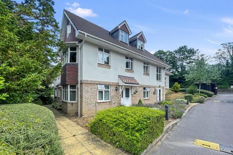 Penwortham Road, South Croydon, CR2 0QU 2 bed flat for sale