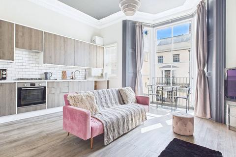 Waterloo Street, Hove, BN3 1AN 1 bed flat for sale