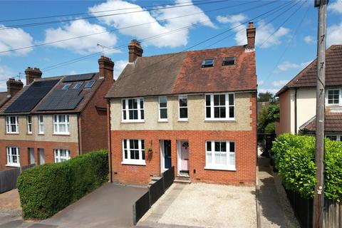 Weydon Hill Road, Farnham, Surrey, GU9 4 bed semi