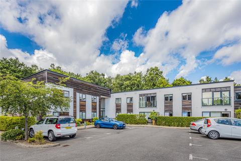 Wispers Lane, Haslemere, Surrey, GU27 2 bed apartment for sale