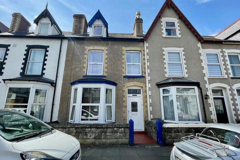 Victoria Street, Craig y Don, Llandudno 5 bed terraced house for sale