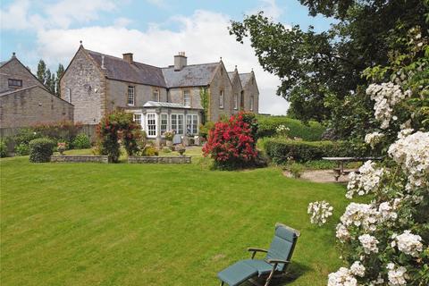 Bineham Court, Knole 4 bed village house for sale