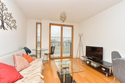The Wharf, Chatham ME4 2 bed flat for sale