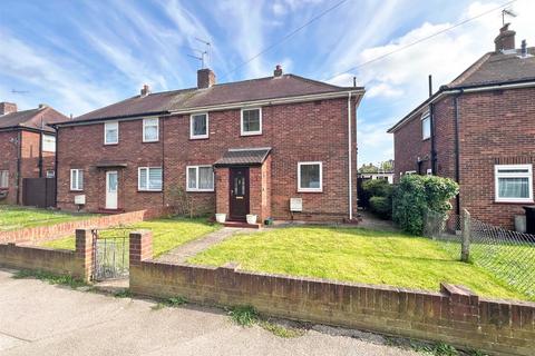 Melbourne Avenue, Chelmsford 3 bed semi
