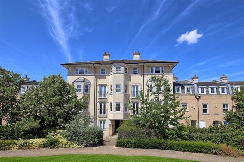 St. Matthews Gardens, Cambridge 1 bed flat for sale
