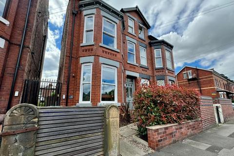 Brundretts Road, Chorlton 2 bed duplex for sale