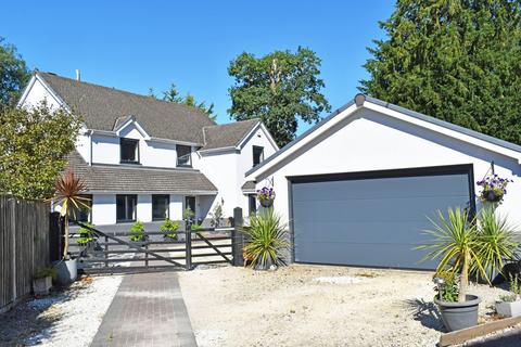 5a Grange Close, Everton, Lymington... 5 bed detached house for sale