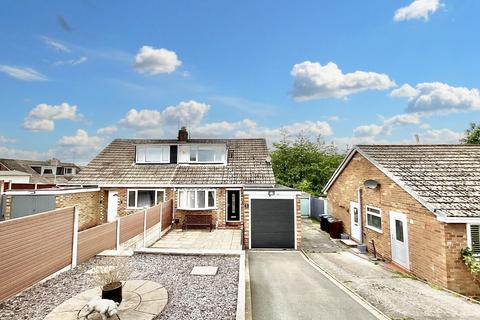 Hawfinch Road, Stoke