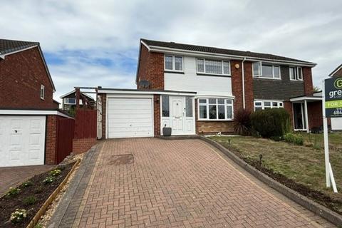Hampton Close, Tamworth B79 3 bed semi