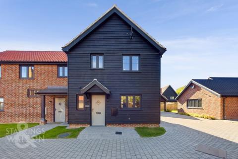 Alia Way, North Lopham, Diss 3 bed semi