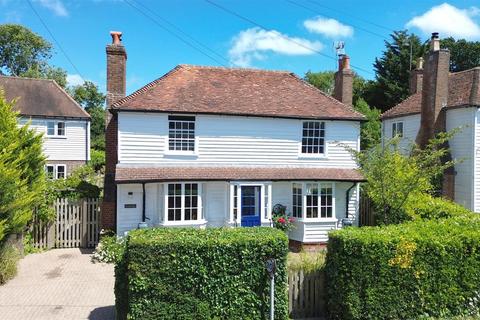 Main Street, Northiam 3 bed detached house for sale
