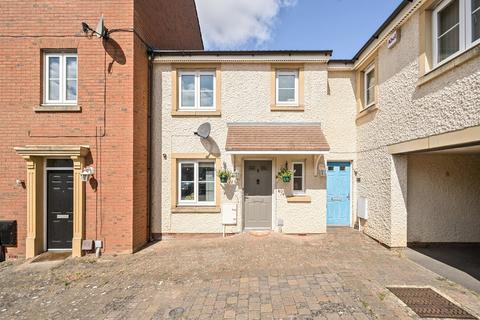 Britten Road, Swindon, Wiltshire 3 bed terraced house for sale
