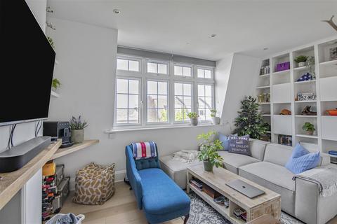 Upper Richmond Road West, East Sheen... 1 bed flat for sale