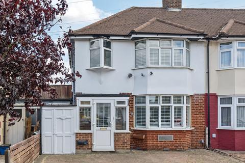 Manor Way, Mitcham CR4 3 bed semi
