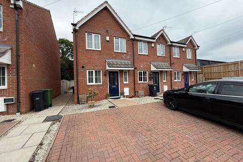 Melvyn Close, Wollaston, Stourbridge... 2 bed end of terrace house for sale