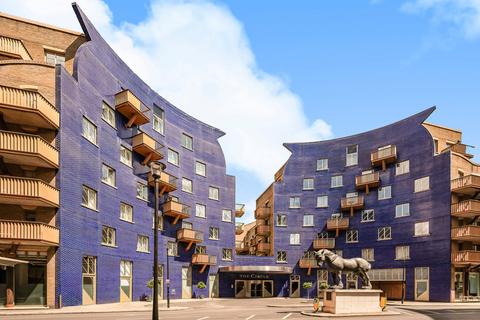 The Circle, Queen Elizabeth Street... 1 bed flat for sale