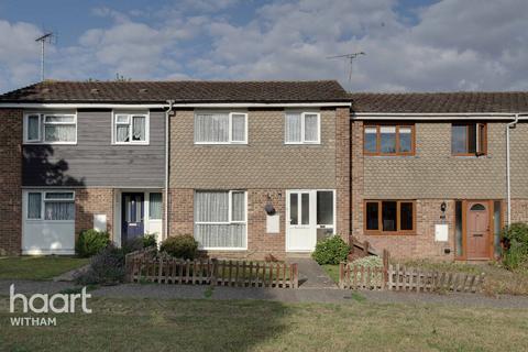 Crouch Drive, Witham 2 bed terraced house for sale