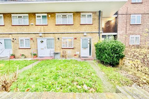 West Close, London N9 2 bed maisonette for sale