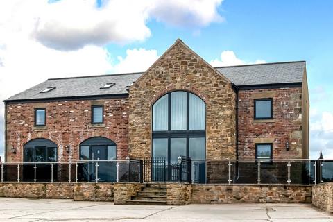 Carrs Green, Inskip, Preston, PR4 4 bed barn conversion for sale