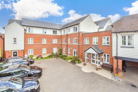 East Street, Faversham, Kent 1 bed flat for sale