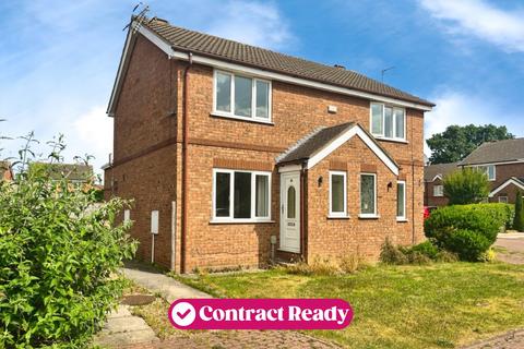 Willow Tree Garth, Beverley, HU17 9UR 2 bed semi
