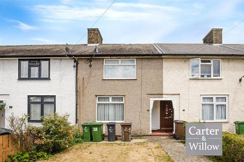 Rosedale Gardens, Dagenham, Essex 2 bed terraced house for sale