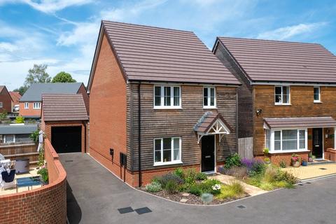 14 Cypress Close, Lea Castle... 4 bed detached house for sale