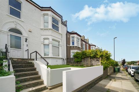 Ardoch Road, London SE6 2 bed apartment for sale