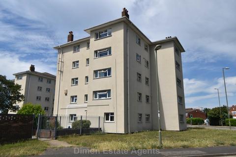 Winchfield House, South Street, Gosport 2 bed maisonette for sale