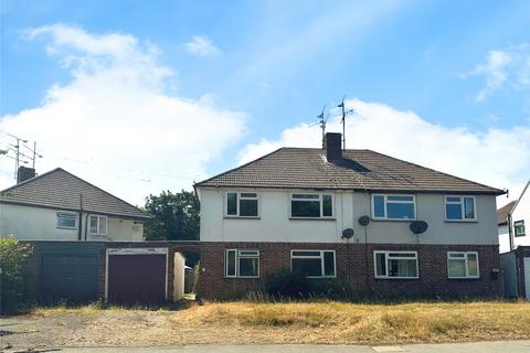 Butts Hill Road, Woodley, Reading 2 bed maisonette for sale