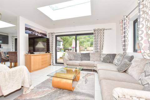Stanbury Crescent, Folkestone, Kent 3 bed detached bungalow for sale