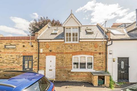 Gibbon Road, Kingston Upon Thames KT2 1 bed terraced house for sale