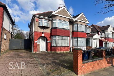 Dormers Wells Lane, Southall, UB1 4 bed semi