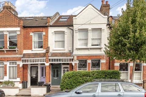 Brookwood Road, London, SW18 2 bed flat for sale