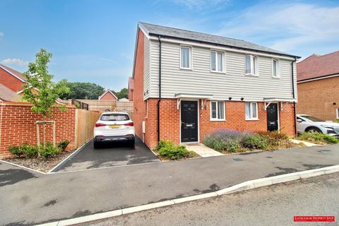 Towers Road, Eastbourne BN24 2 bed semi