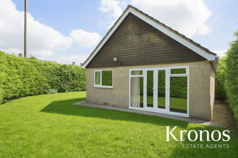 Stonesfield, OX29 4 bed detached bungalow for sale