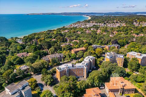 West Cliff Road, Bournemouth BH4 3 bed penthouse for sale