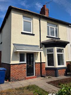 Holme Avenue, Newcastle upon Tyne NE6 3 bed semi