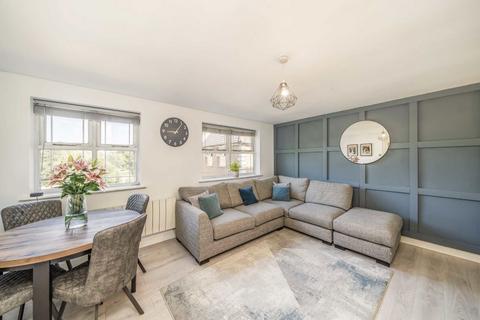 Stott Close, London SW18 2 bed flat for sale