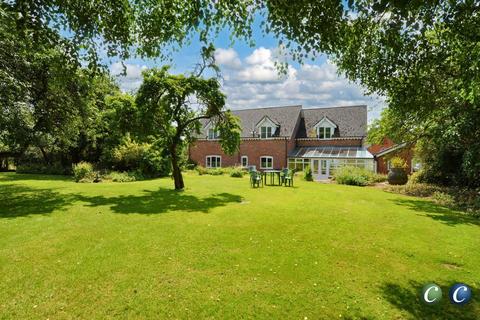 Brook House Farm, Dagdale, Bramshall 5 bed farm house for sale